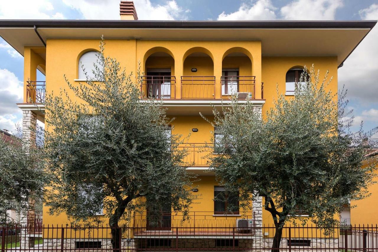 Ortaglia A2 Apartment Torri Del Benaco Bagian luar foto
